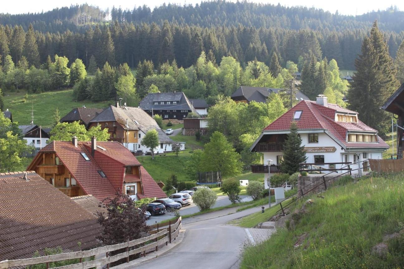 Schwarzwald-Hotel Kraeutle Feldberg  Dış mekan fotoğraf